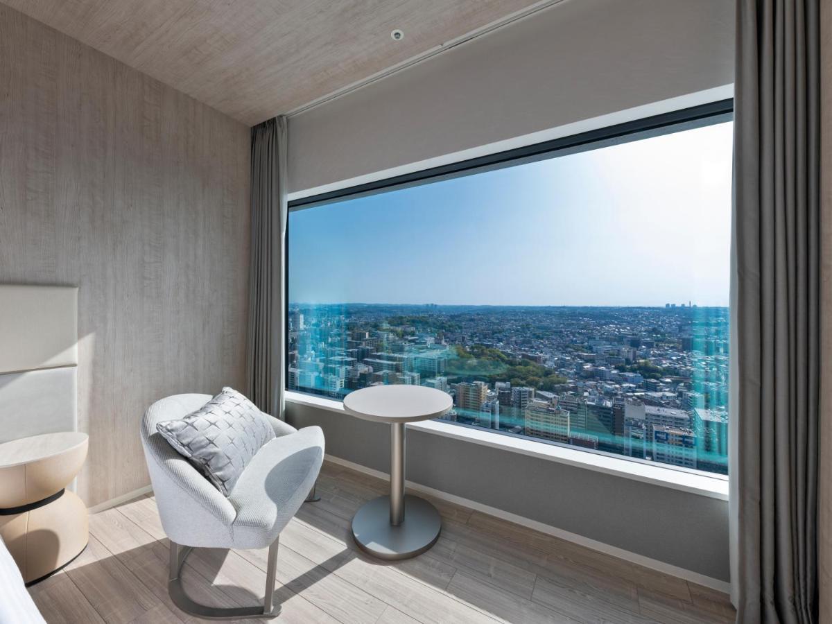 Mitsui Garden Hotel Yokohama Minatomirai Premier Bagian luar foto A room at the hotel